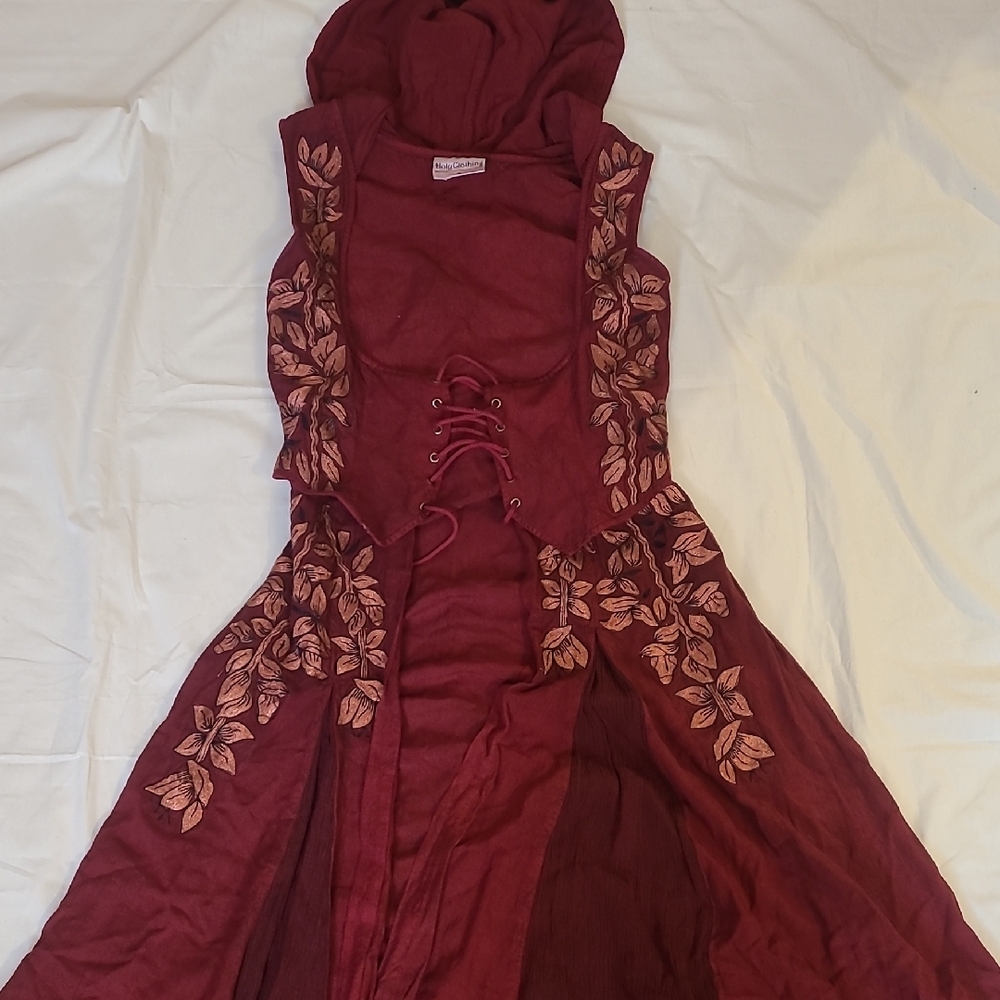 Holy Clothing Hooded Tauriel Maxi OverDress In Red Size Small